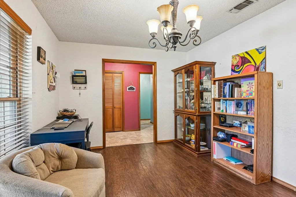 6404 Suncrest Court North Richland Hills TX 76180