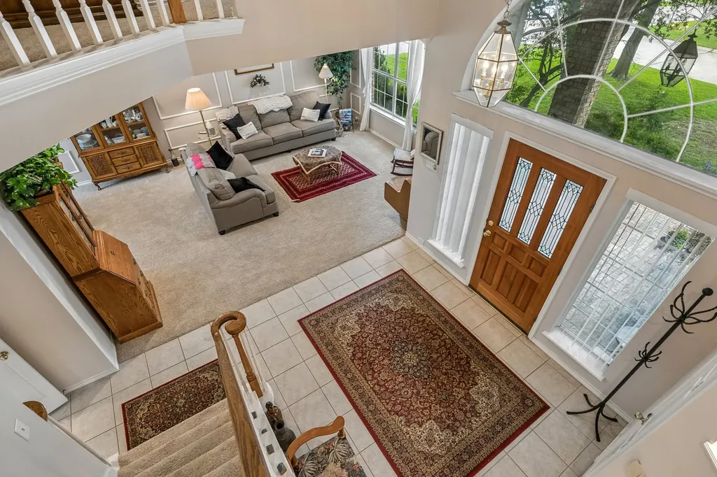 800 Fernwood Court Highland Village TX 75077