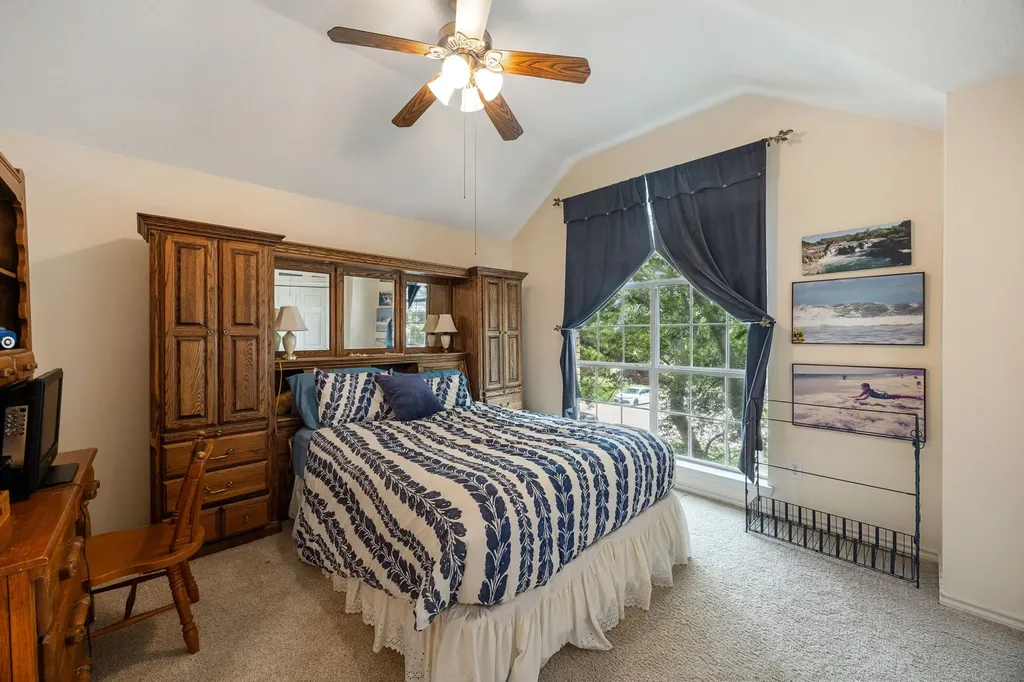 800 Fernwood Court Highland Village TX 75077