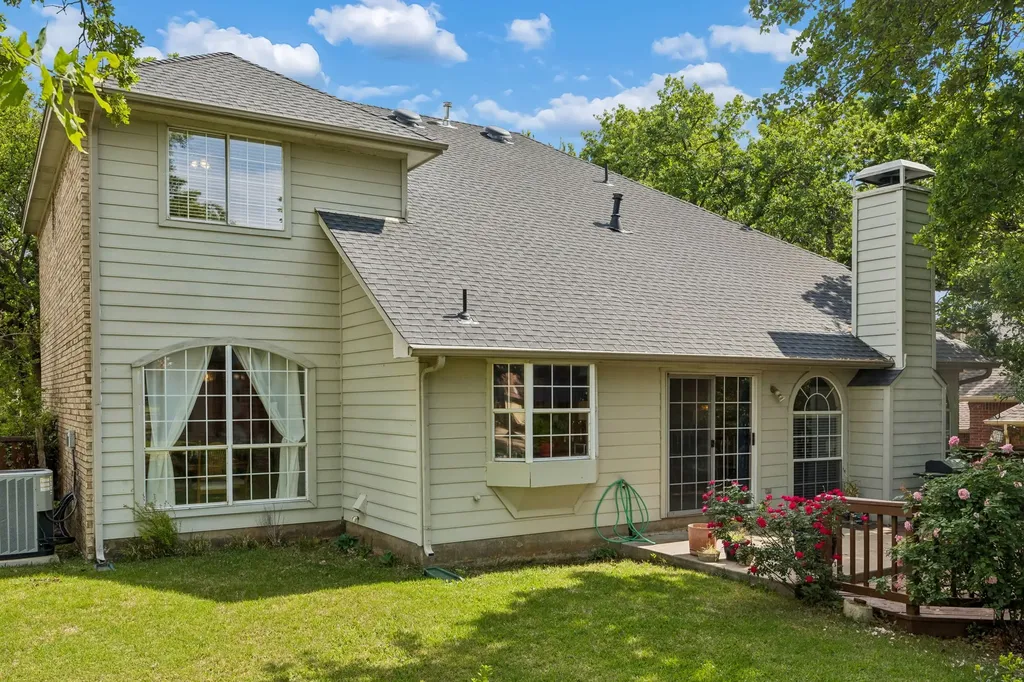 800 Fernwood Court Highland Village TX 75077