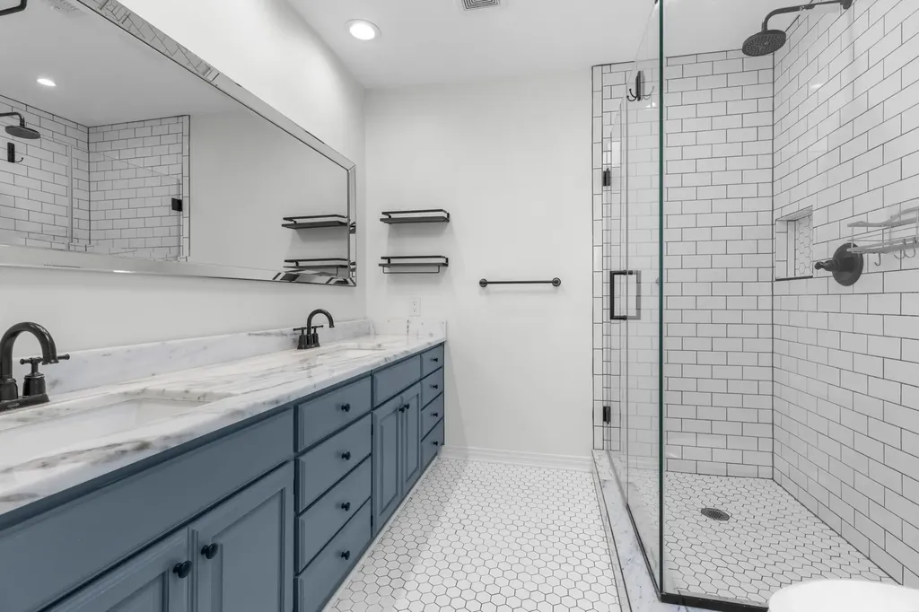 563 Hambrick Road Dallas TX 75218