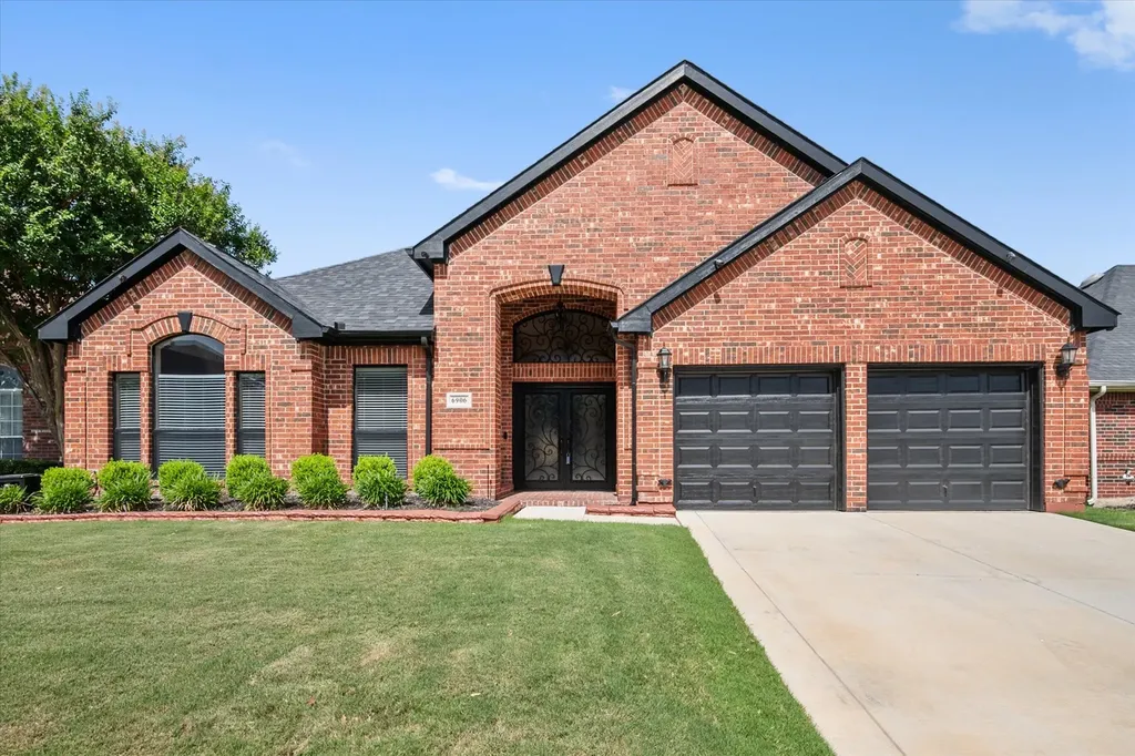 6906 Field Lark Drive Arlington TX 76002