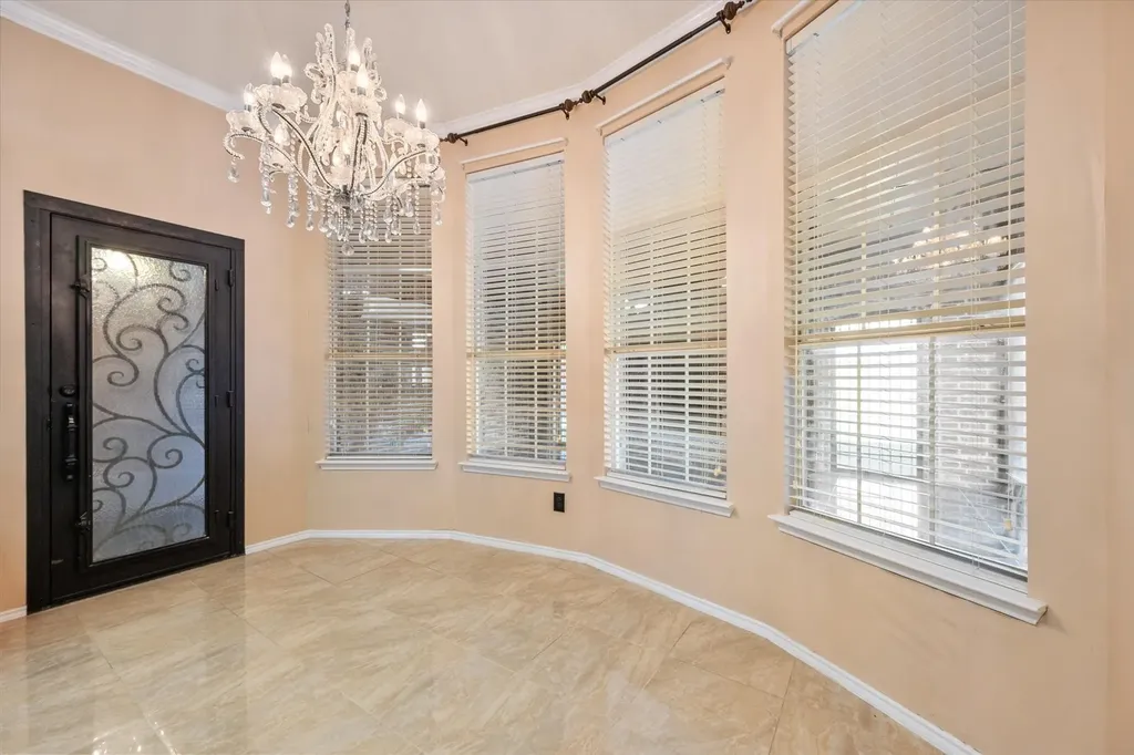 6906 Field Lark Drive Arlington TX 76002