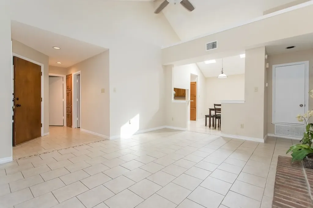 2426 Centaurus Drive Garland TX 75044