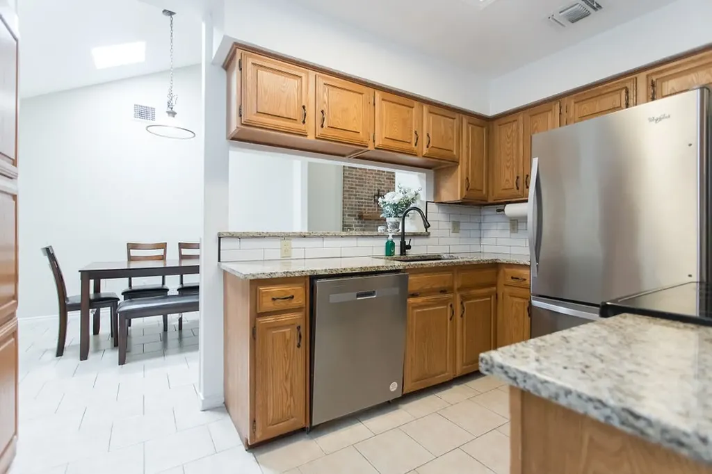 2426 Centaurus Drive Garland TX 75044