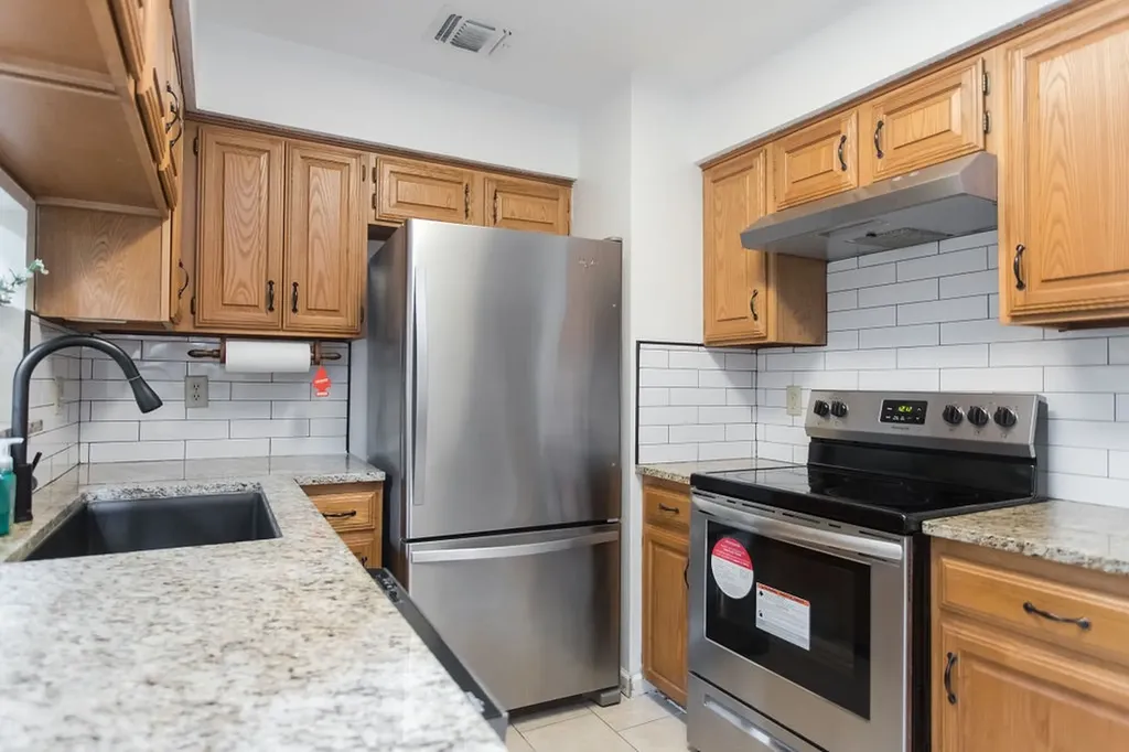 2426 Centaurus Drive Garland TX 75044