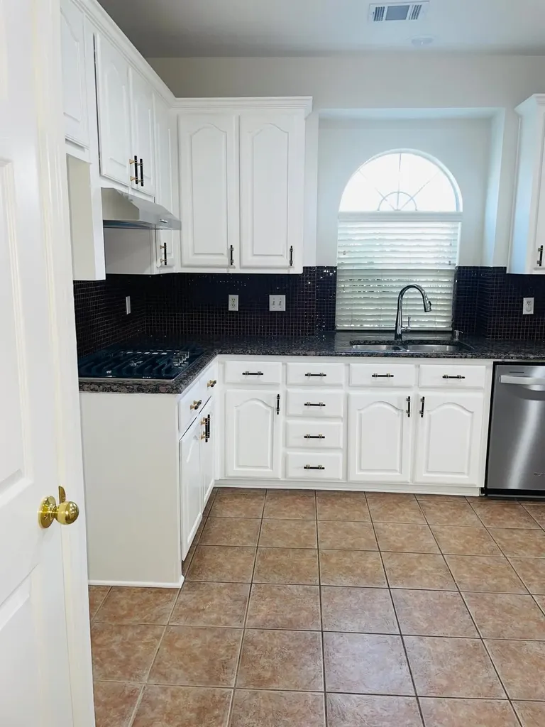 404 Belmont Court Lewisville TX 75067