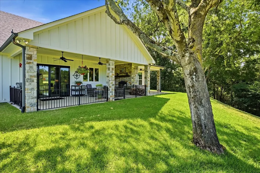 11049 County Road 417 Tyler TX 75704