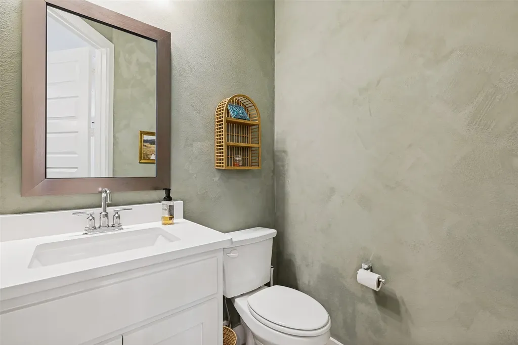 8114 Fallston Court Dallas TX 75231