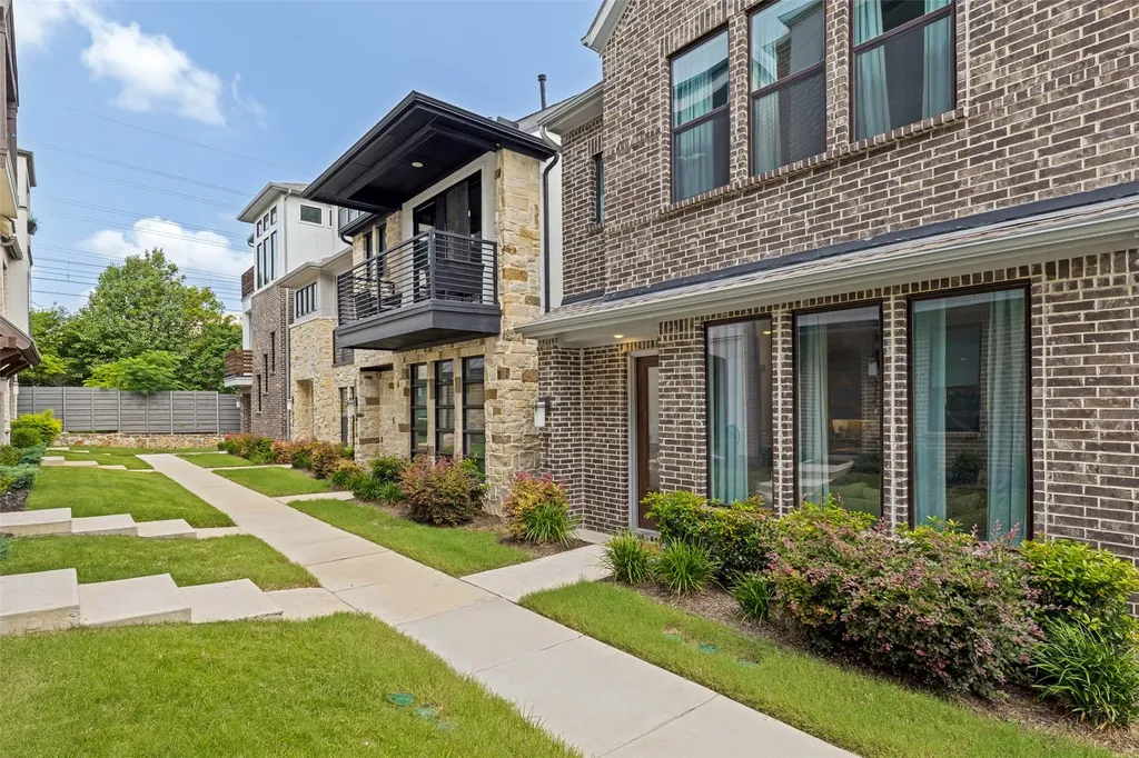 8114 Fallston Court Dallas TX 75231