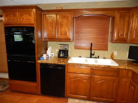 3073 East Lake Gladewater TX 75647