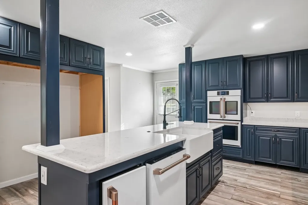 511 Commerce Street Kemp TX 75143