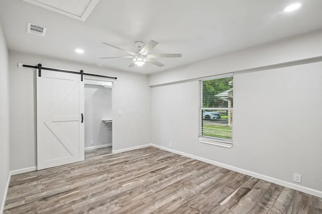 511 Commerce Street Kemp TX 75143