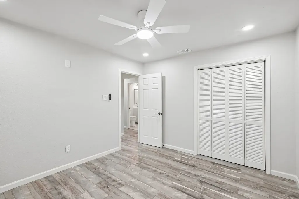 511 Commerce Street Kemp TX 75143