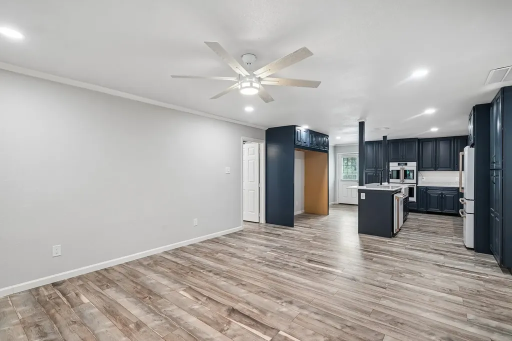 511 Commerce Street Kemp TX 75143