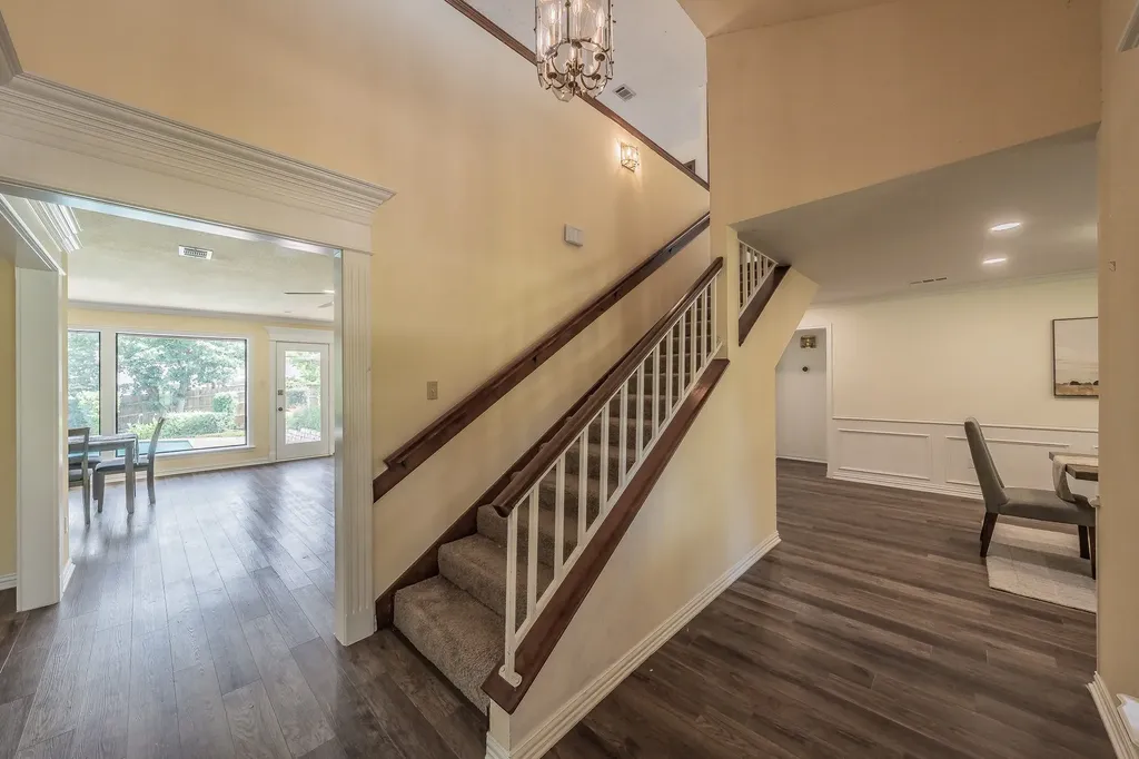 2709 Oak Trail Court Dalworthington Gardens TX 76016