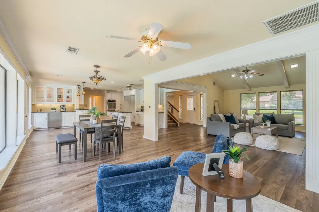 2709 Oak Trail Court Dalworthington Gardens TX 76016