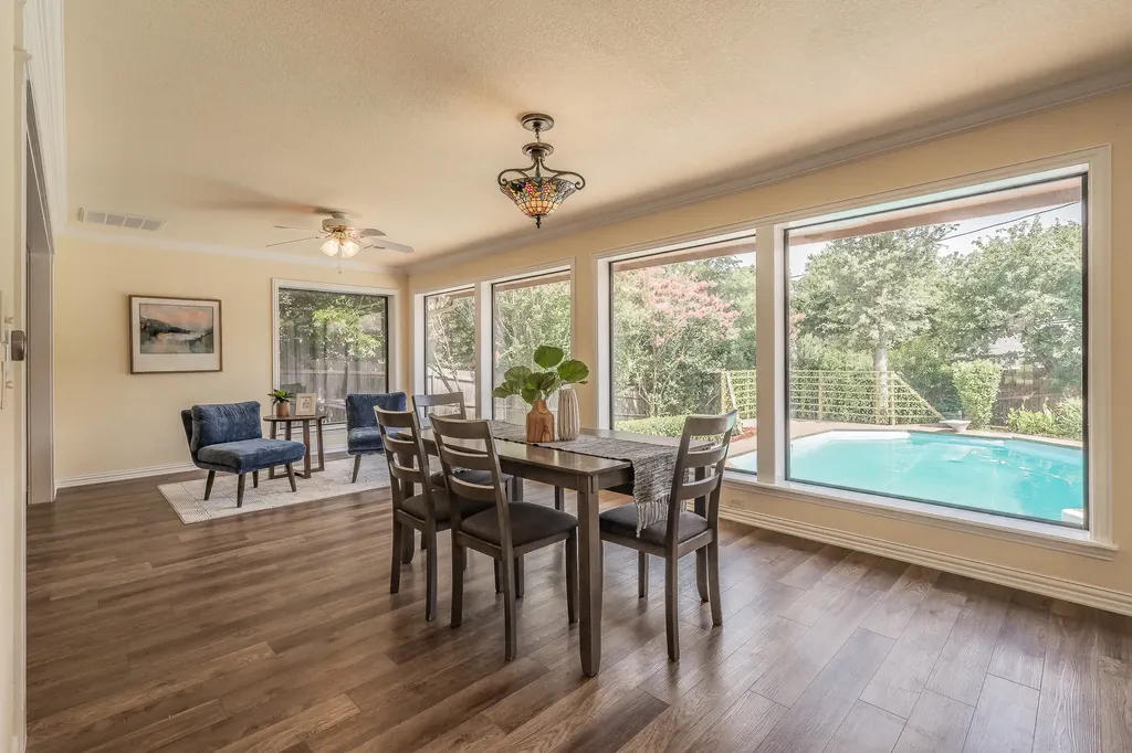 2709 Oak Trail Court Dalworthington Gardens TX 76016