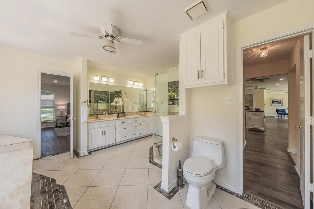 2709 Oak Trail Court Dalworthington Gardens TX 76016