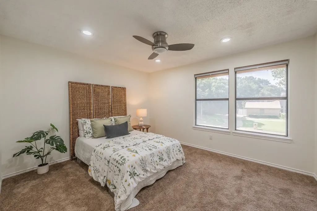 2709 Oak Trail Court Dalworthington Gardens TX 76016
