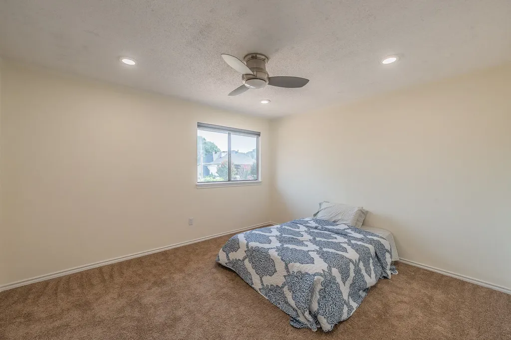 2709 Oak Trail Court Dalworthington Gardens TX 76016