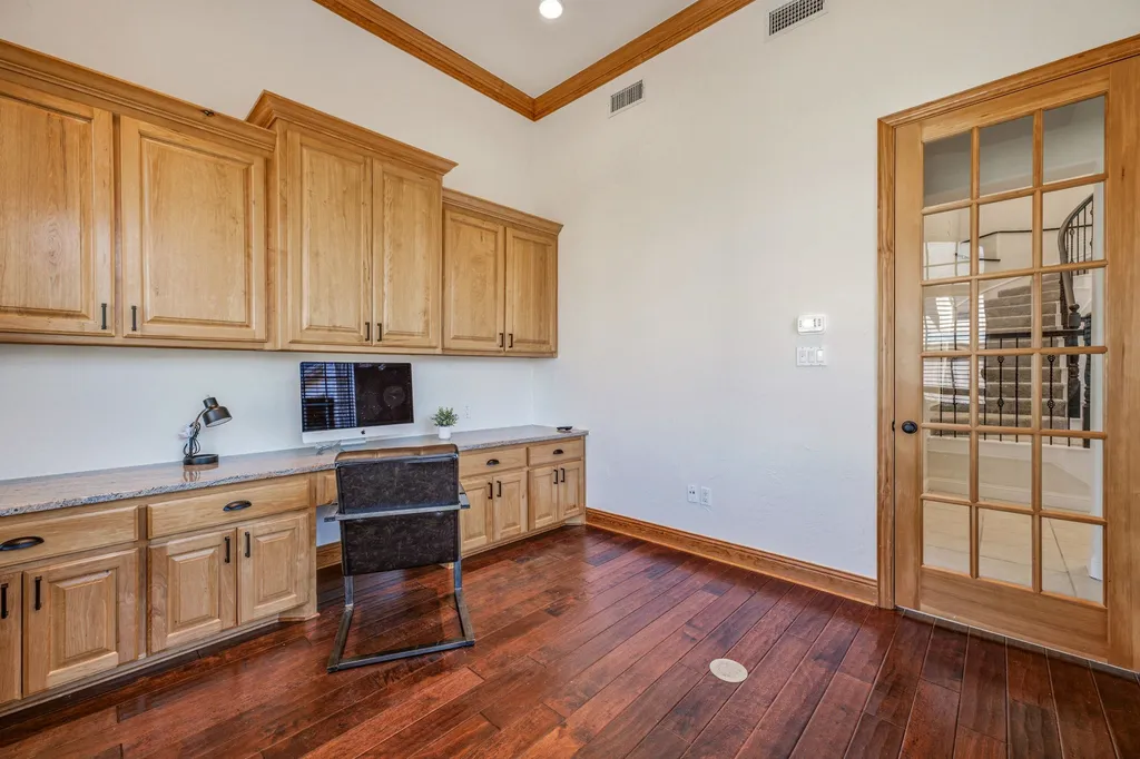 2414 Vineyard Drive Granbury TX 76048