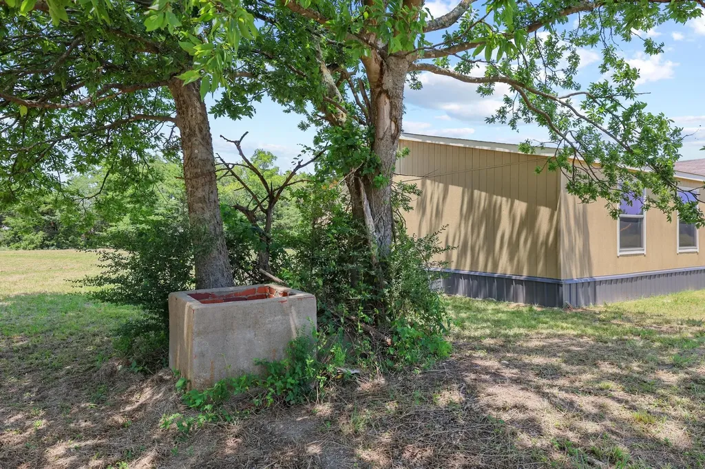 225 Hemby Way Bonham TX 75418