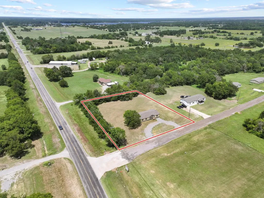 225 Hemby Way Bonham TX 75418