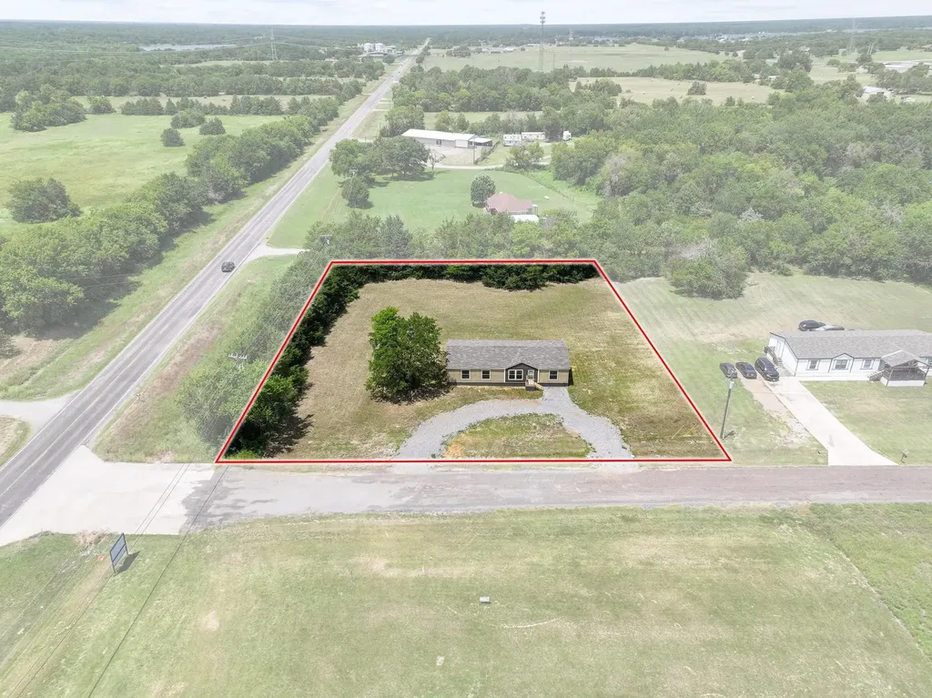 225 Hemby Way Bonham TX 75418