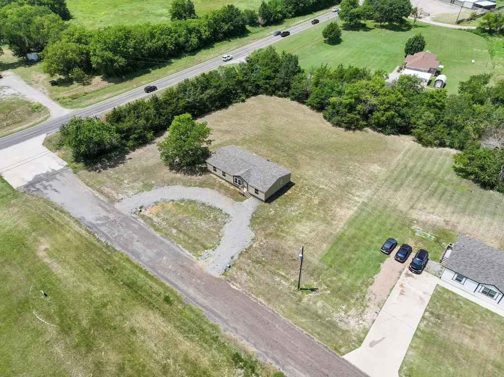 225 Hemby Way Bonham TX 75418