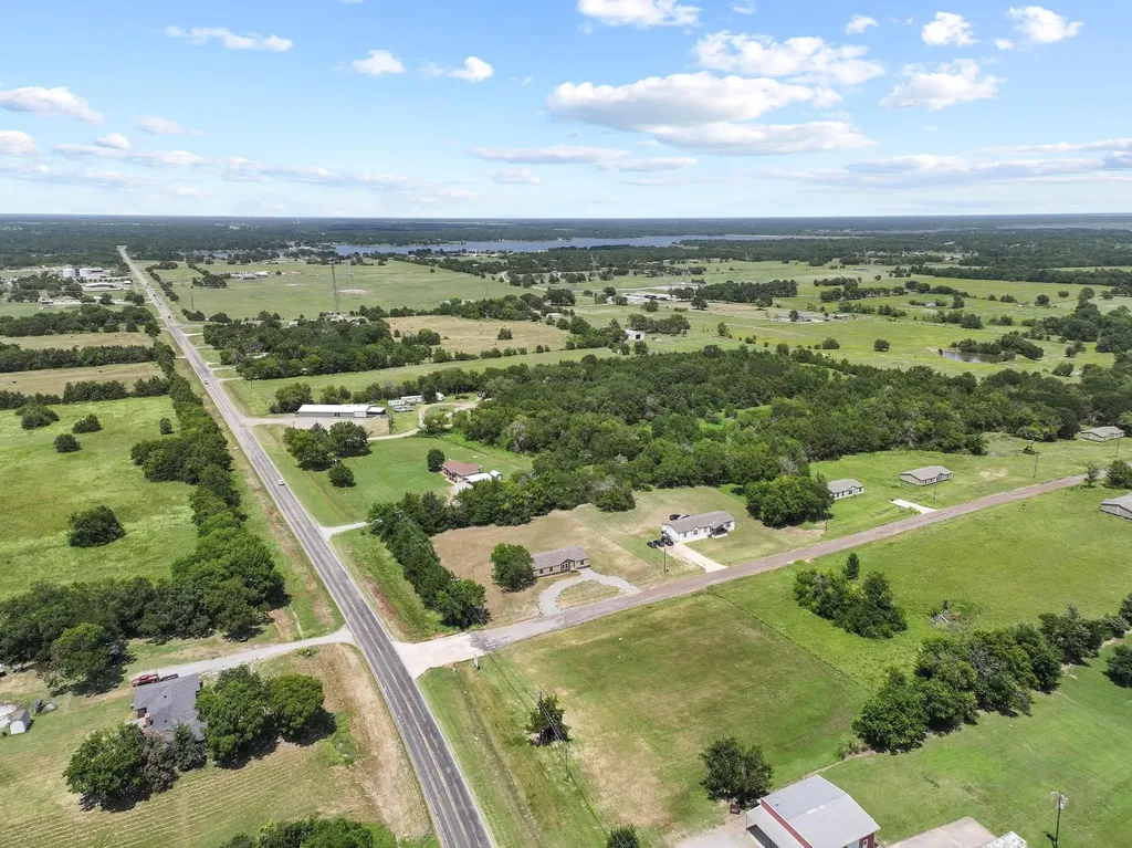 225 Hemby Way Bonham TX 75418