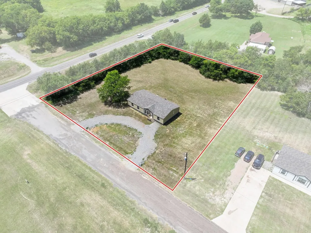 225 Hemby Way Bonham TX 75418