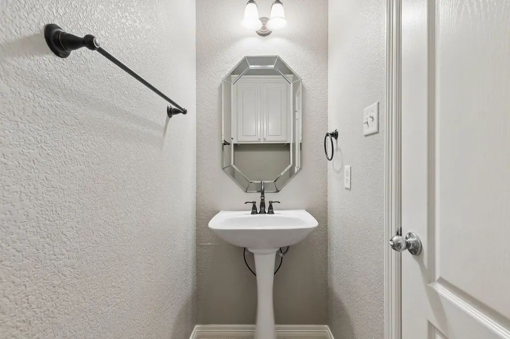 317 Singing Quail Trail Haslet TX 76052