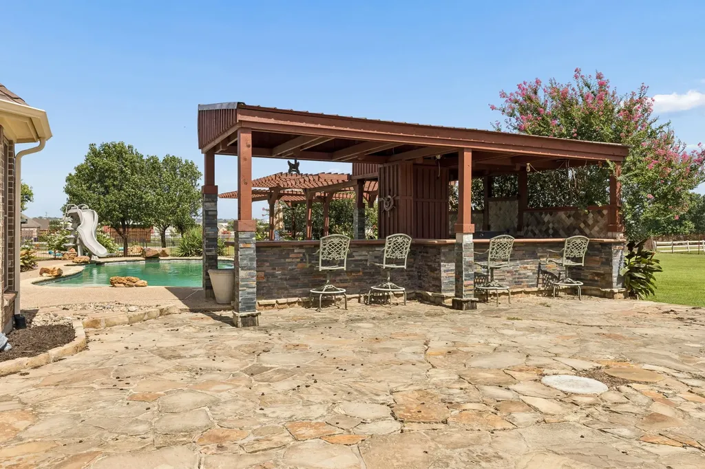 317 Singing Quail Trail Haslet TX 76052