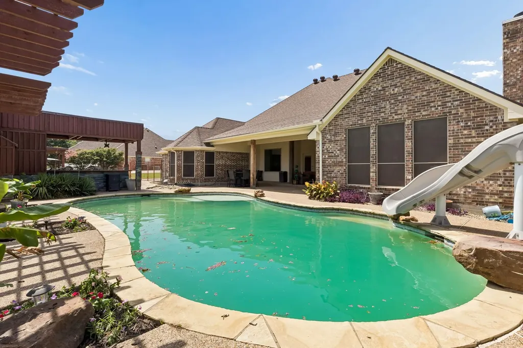 317 Singing Quail Trail Haslet TX 76052