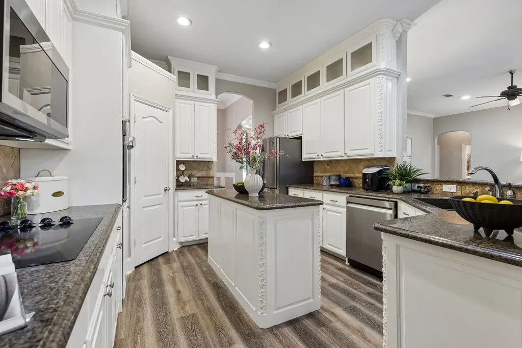 317 Singing Quail Trail Haslet TX 76052