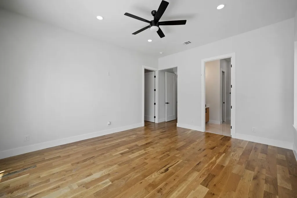 732 Cedar Hill Avenue Dallas TX 75208