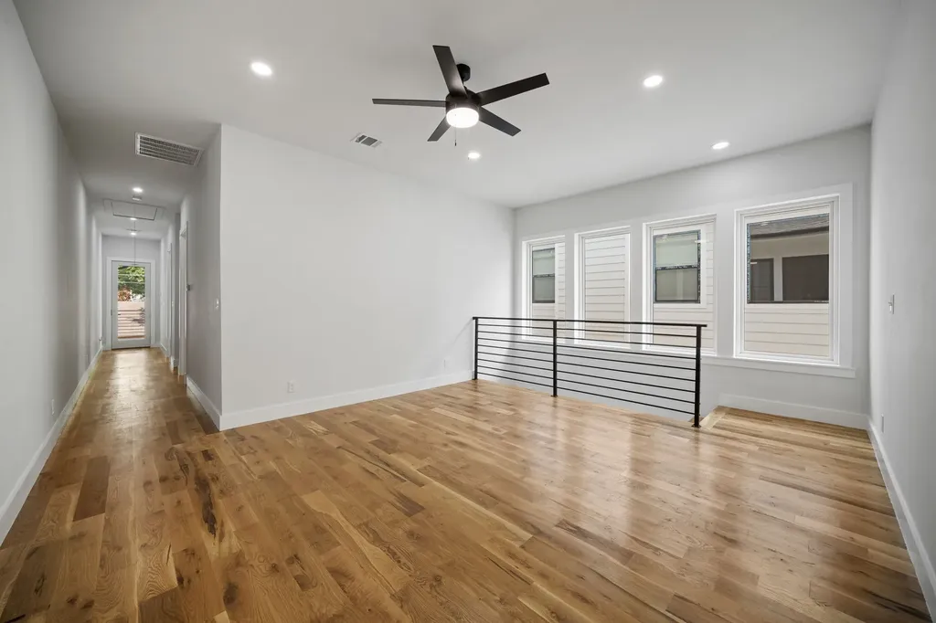 732 Cedar Hill Avenue Dallas TX 75208