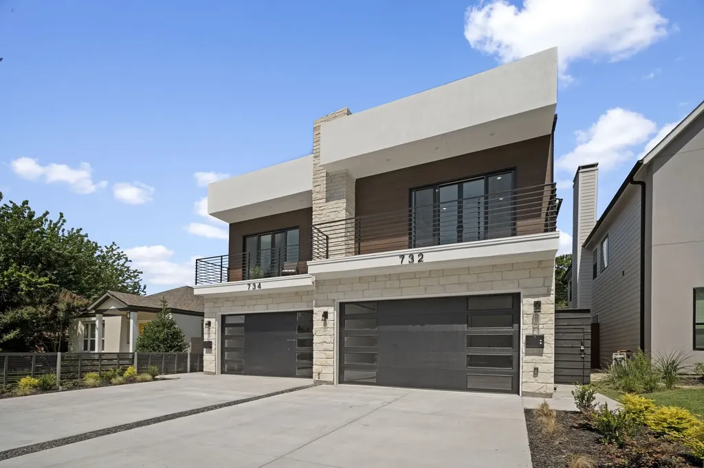 732 Cedar Hill Avenue Dallas TX 75208