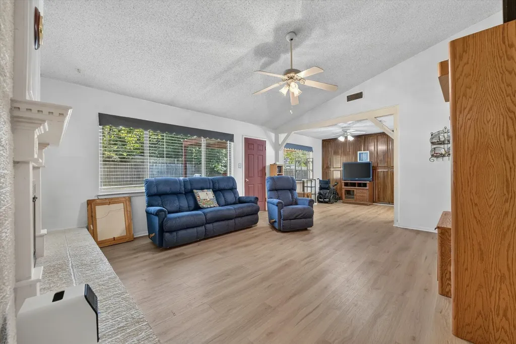 7312 Vanessa Drive Fort Worth TX 76112
