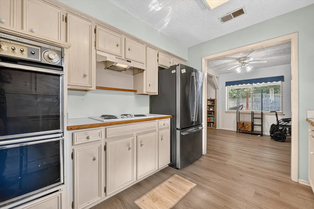 7312 Vanessa Drive Fort Worth TX 76112