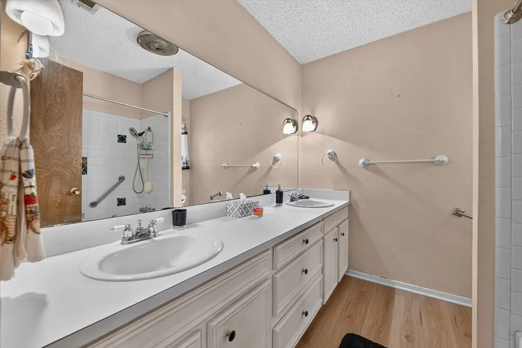 7312 Vanessa Drive Fort Worth TX 76112