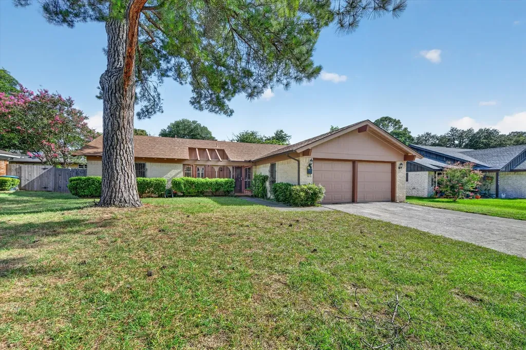7312 Vanessa Drive Fort Worth TX 76112