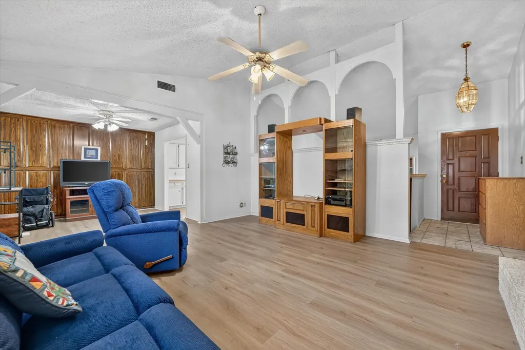 7312 Vanessa Drive Fort Worth TX 76112
