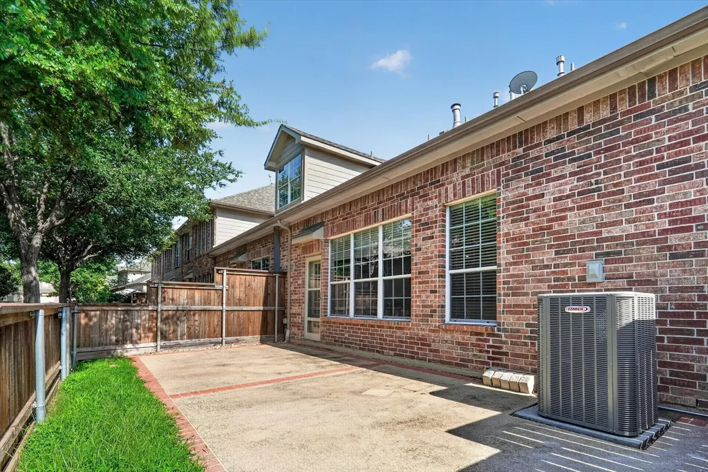 1837 Sandpiper Lane Carrollton TX 75007