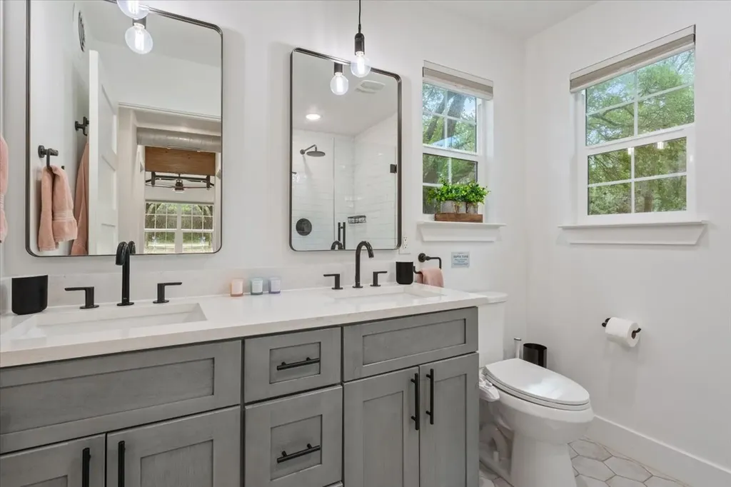 15988 Wortham Bend Road China Spring TX 76633