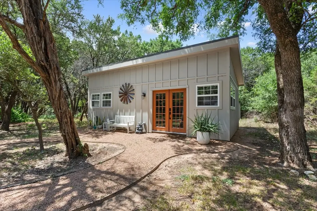 15988 Wortham Bend Road China Spring TX 76633