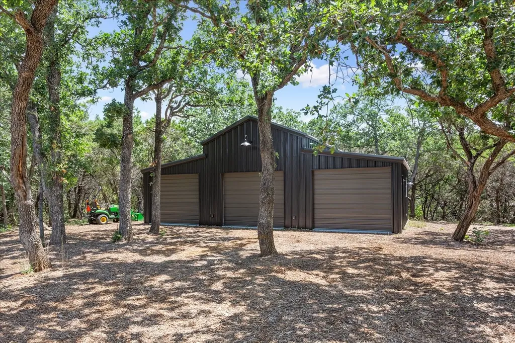15988 Wortham Bend Road China Spring TX 76633