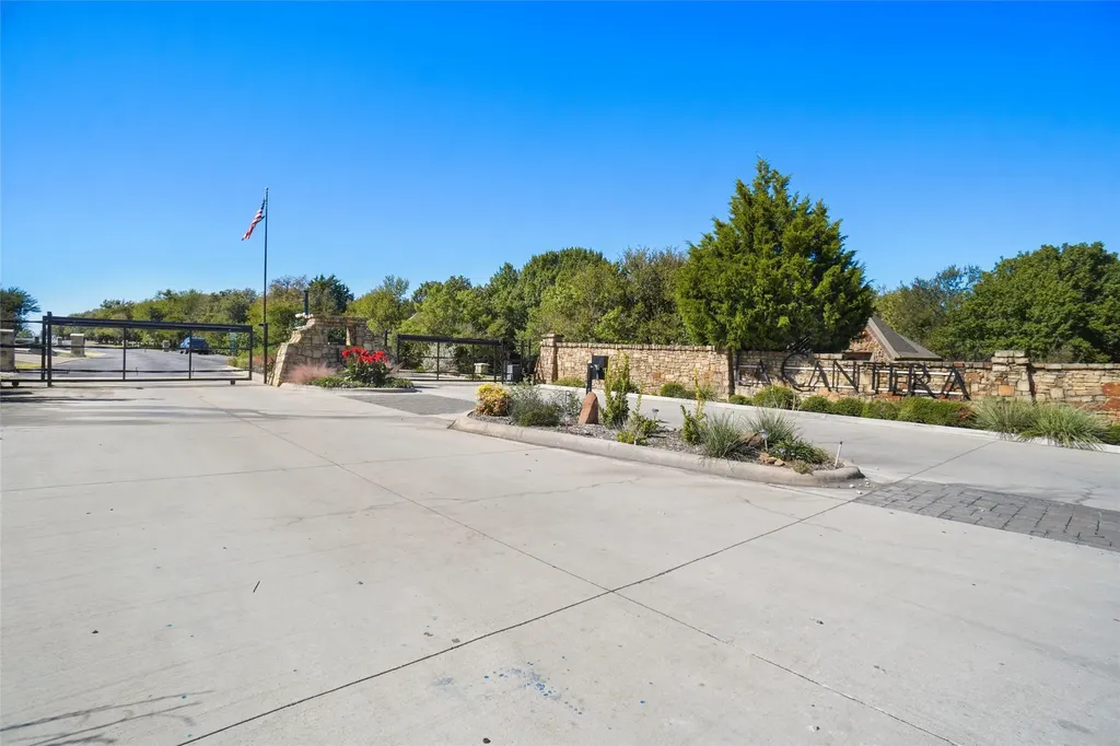 4401 La Cantera Court Fort Worth TX 76108