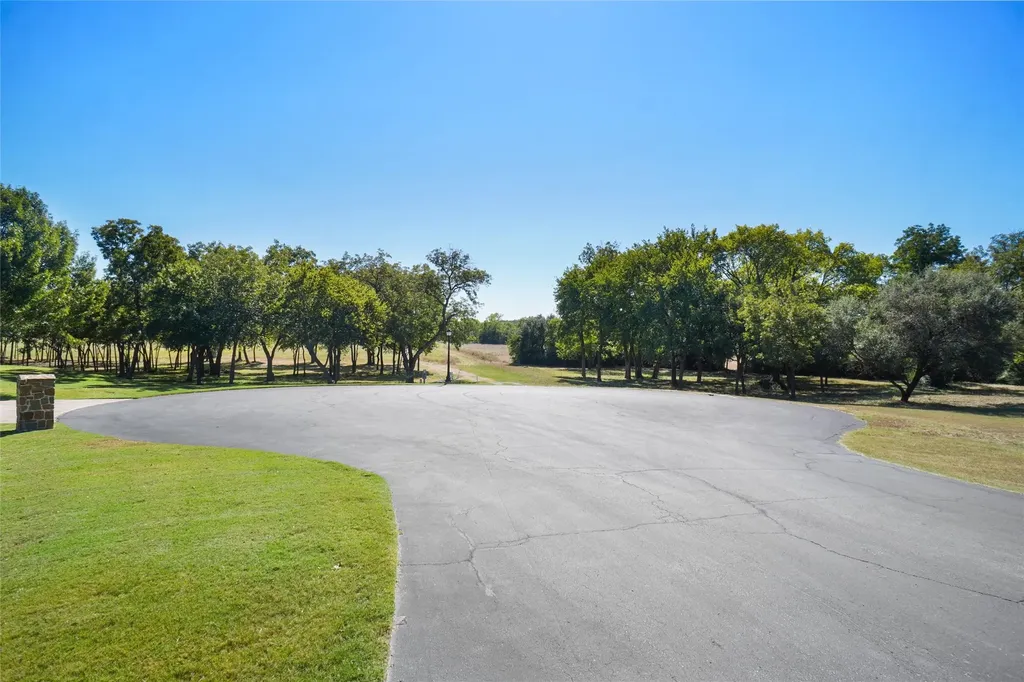 4401 La Cantera Court Fort Worth TX 76108